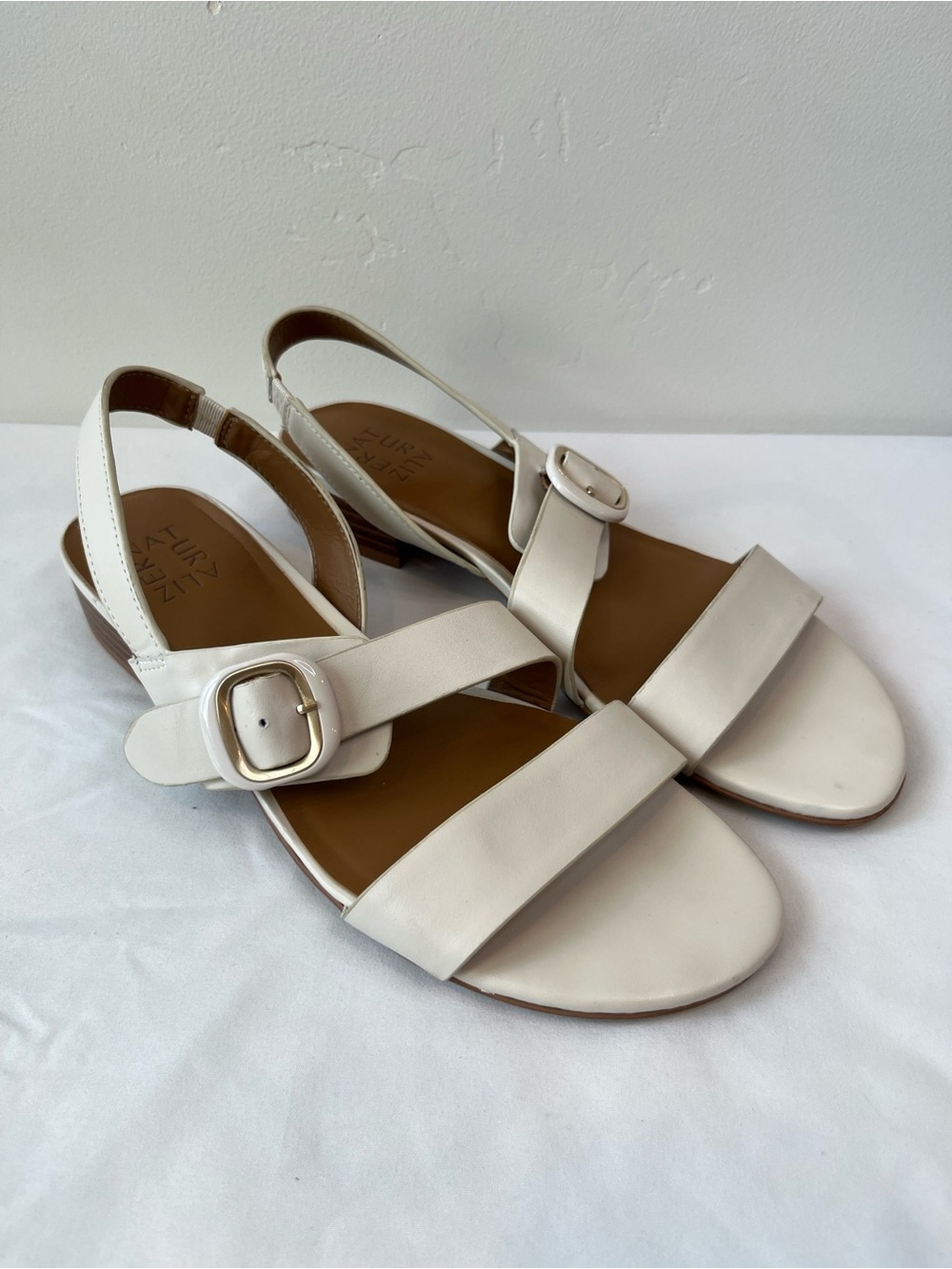 Naturalizer Meesha Slingback Sandals Pearl White Leather Block Heel Size 9.5M